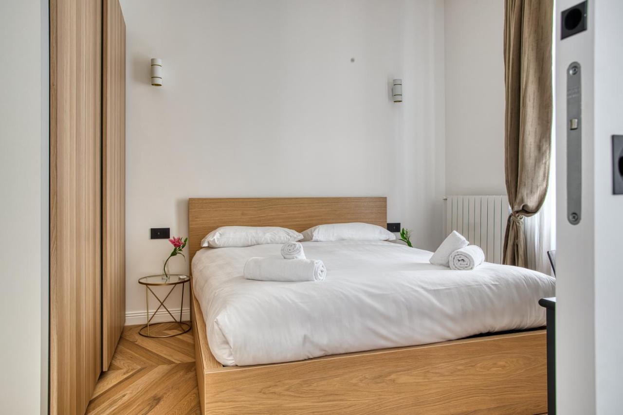 Apartmán Joivy Stunning Flat With Balcony Milán Exteriér fotografie