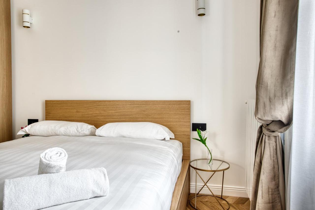 Apartmán Joivy Stunning Flat With Balcony Milán Exteriér fotografie